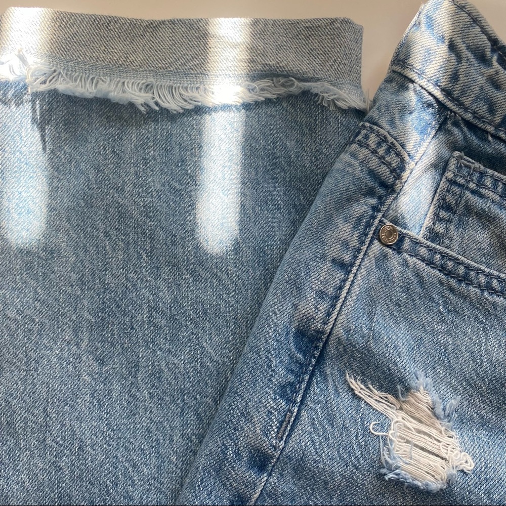 wash  riot high rise ripped mom rigid jean - Picture 7 of 11